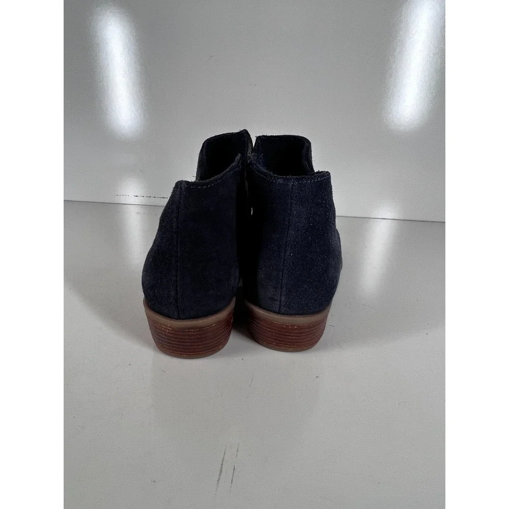 Diba True Blue Suede Pull On Ankle Block Heeled Boots Womens SZ 6.5 M USA